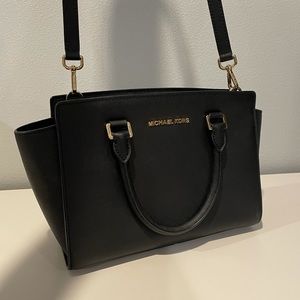 Michael Kors Large Crossbody